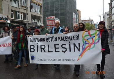 EDEBİYATIN VİCDANI SOKAKTA